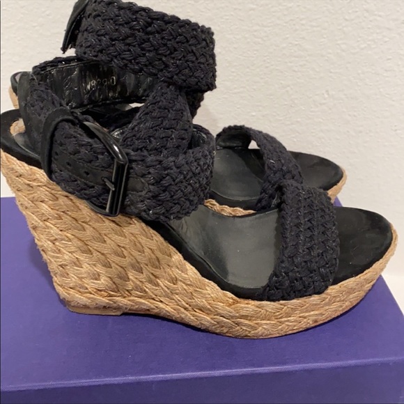 Stuart Weitzman Alex Nero Crochet Wedges - 7 - Picture 7 of 14